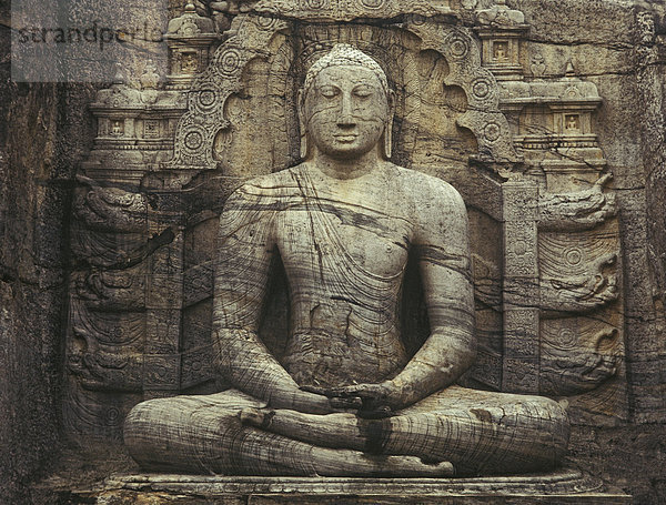 Der sitzende Buddha  Samadhi-Pilimaya  Gal Vihara  Polunnaruwa  Sri Lanka