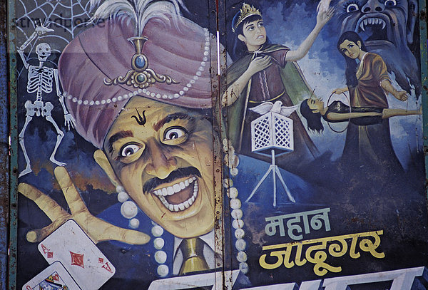 Reklametafel eines Zauberers Anandpur Sahib  Punjab  Indien