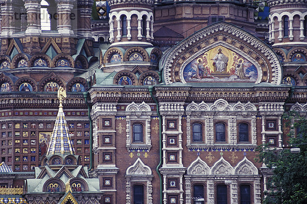 Christi Auferstehungskirche  Erlöserkirche auf dem Blute   Detail der Fassade  St. Petersburg  Russland  Osteuropa  Europa