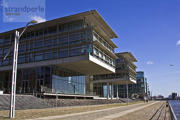 Moderne Bürogebäude an der Elbe in Hamburg Neumühlen  Övelgönne  Hafen  Hamburg  Deutschland