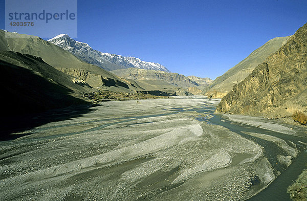 Der Kali Gandaki ist einer von vier großen Flüssen Nepals. Annapurna Gebiet  Himalaya  Nepal  Asien