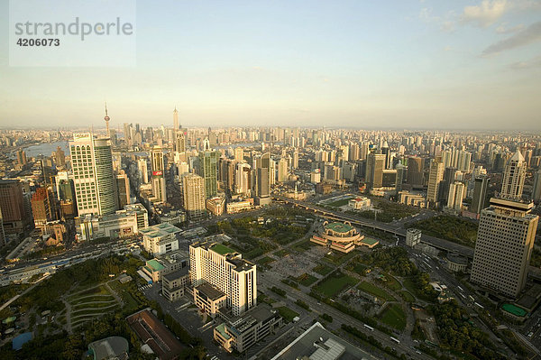 Stadtansicht vom Marriott Hotel  Shanghai  China  Asien