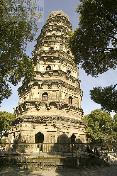 Huqiu Shan Tempel auf dem Tigerhügel  Suzhou  China  Asien