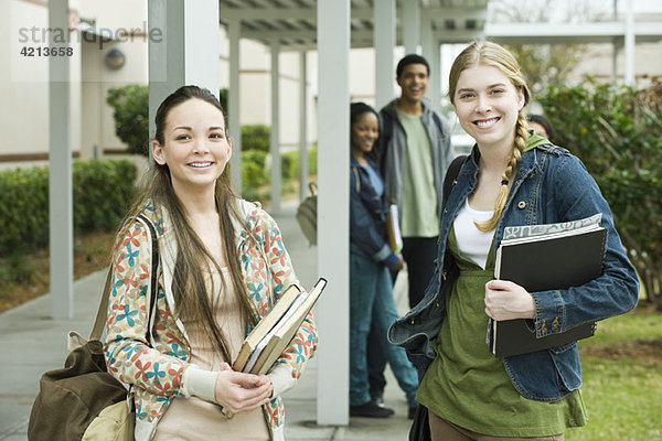 Highschool-Freunde  Portrait