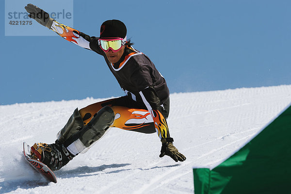 Mann Snowboarding Slalom