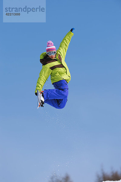 Snowboarder in der Luft