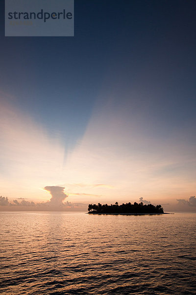 Maadaugalla Island  North Huvadhu-Atoll  Malediven