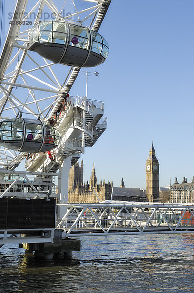 London Eye mit Big Ben und dem House of Parliament im Hintergrund  London  England