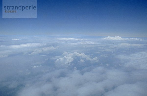 Wolkenlandschaft  Luftbild