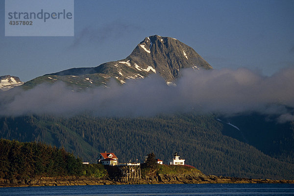 Punkt Retreat Leuchtturm auf Saginaw Kanal Mansfield Halbinsel Admiralty Isl Southeast Alaska Sommer