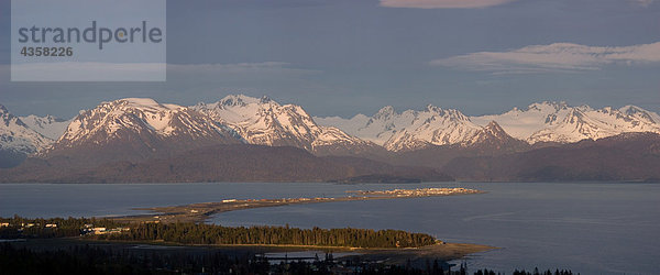 Kenai Mountains Kachemak Bay Kenai-Halbinsel in Alaska Sommer