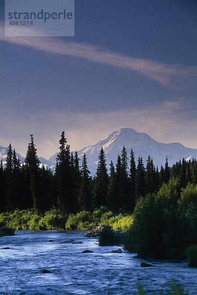 MT McKinley w / Fluss Sommer Scenic Southside Ansicht SC AK