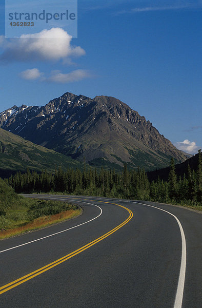 Parks Highway Alaska Range Sommer Interior AK