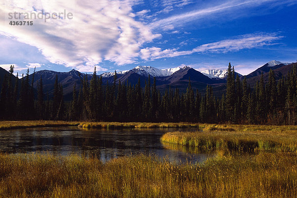 Mentasta Berge während Herbst SC Alaska