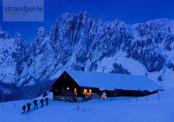 Jaunpass  BE  Gastlosen  FR  Alpen  Berge  Nacht  Sport  Freizeit  Abenteuer  Weihnachten  Advent  Winter  Wintersport  Kanton B Freizeit