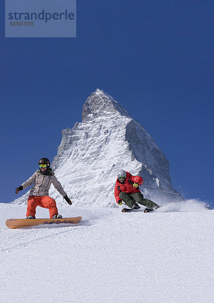Zermatt  Snowboard  Ski  Wintersport  Kanton Wallis  Berg  Berge  Snowboard  snowboarden  freeride  Ski  Skifahren  Carving  Car Kanton Wallis