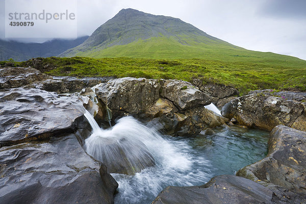 Fairy pools  Great Britain  Scotland  Europe  island  isle  Skye  brook  rock  cliff  erosion  waterfall  mountain