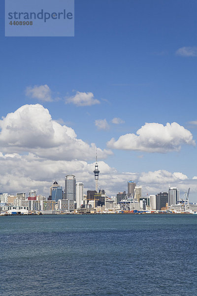 Neuseeland  Auckland  Nordinsel  Blick auf das Stadtleben