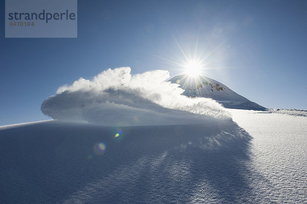 Österreich  Blick auf den Arlberg mit Schnee