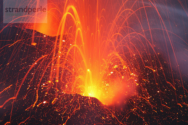 Indonesia  Java  Slamet volcano erupting