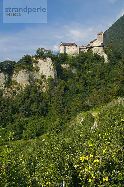 Italien  Südtirol  Schloss am Berg