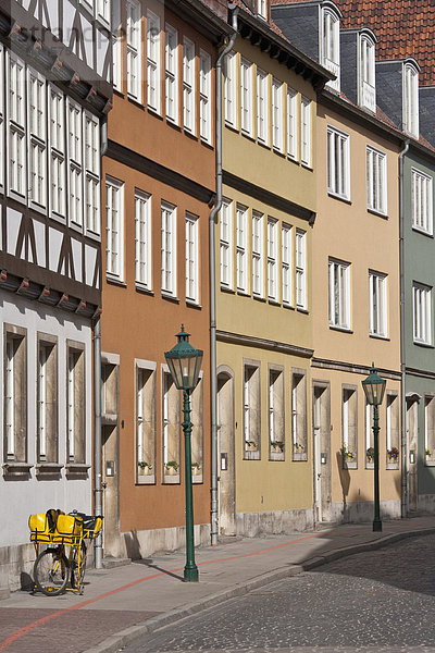 Deutschland  Hannover  Kreuzstraße  Häuserzeile in der Stadt