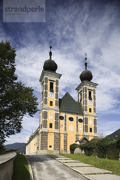 Österreich  Steiermark  Admont  Frauenberg  Blick auf die Wallfahrtskirche