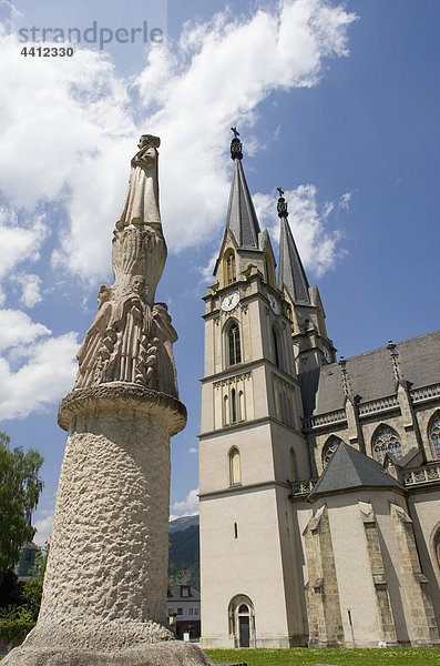 Österreich  Steiermark  Admont  Benediktinerstift  Stiftskirche  Kirchenansicht