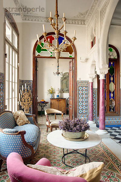 Schönes Stadthaus im marokkanischen Stil