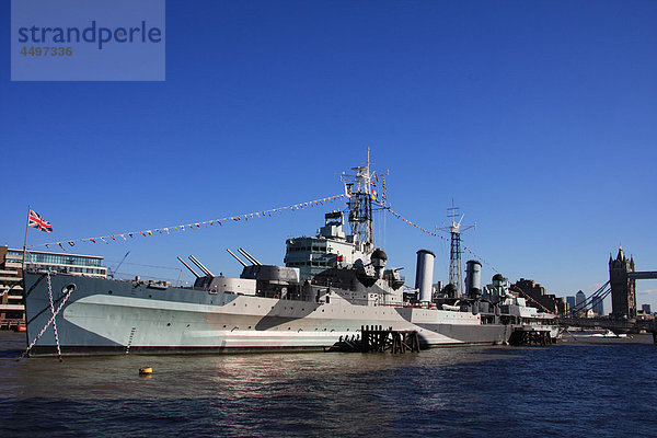 Großbritannien  England  UK  Großbritannien  London  Reisen  Tourismus  Kriegsschiff  Cruiser  Museumsschiff  Schiff  Museum  HMS Belfast