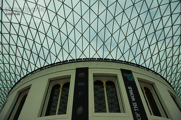 Großbritannien  England  UK  Großbritannien  London  Reisen  Tourismus  Museum  British Museum  Architektur  Dach  Glas