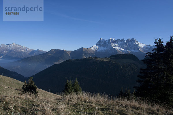 Dents du Midi  Morgins  Portes du Soleil  Schweiz  Wallis  Alpen  Landschaft  Gebirge