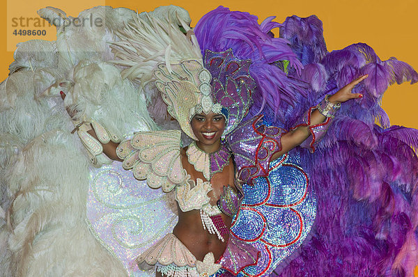 Karneval  Rio  Brasilien  Südamerika  Frau  Kostüm  Samba