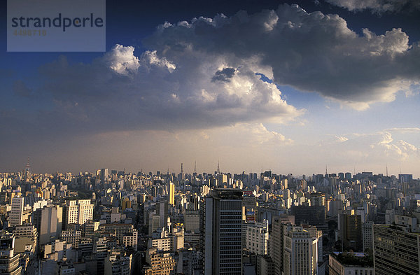Stadt  Übersicht  von Torre Banespa  Centro Sao Paulo  Brasilien  Südamerika  Dächern  Sao Paulo