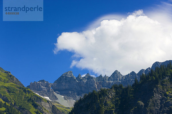 Berg Wolke UNESCO-Welterbe Kanton Glarus Erosion Schweiz