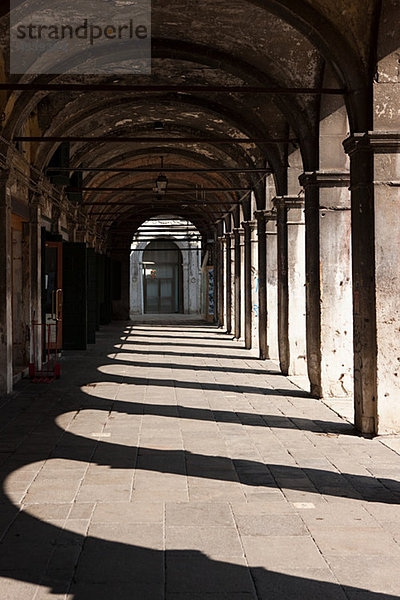 Portikus von Fabbriche Nuove  Venedig  Italien