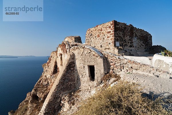 Griechenland  Kykladen  Thira  Santorini  Oia  Blick auf die Festung Lontza