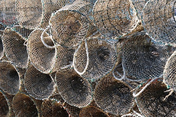 Italien  Sardinien  Cagliari  Stapel von Fischernetzkäfigen