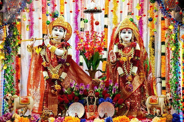Malaysia  Krishna und Radha im Tempel