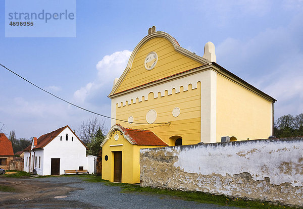 Synagoge in Str·ûnice  HodonÌn  Südmähren  Tschechische Republik  Europa