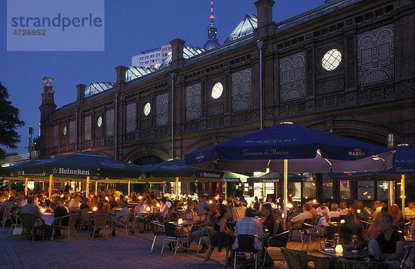 Hackescher Markt am Abend  Berlin Mitte  Deutschland  Europa