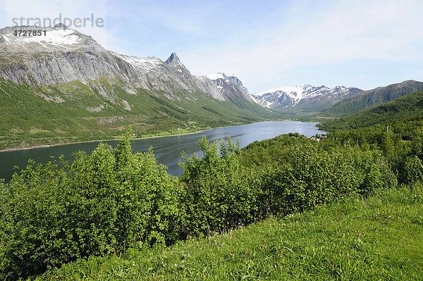 Auf der Küstenstraße RV 17  Nord-Norwegen  Norwegen  Skandinavien  Europa