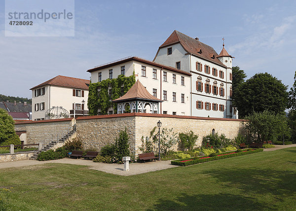 Schloss Treuchtlingen  Altmühltal  Mittelfranken  Franken  Bayern  Deutschland  Europa