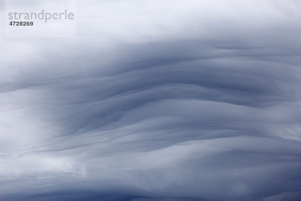 Wolken  bedeckter Himmel  Burren  Irland  Europa