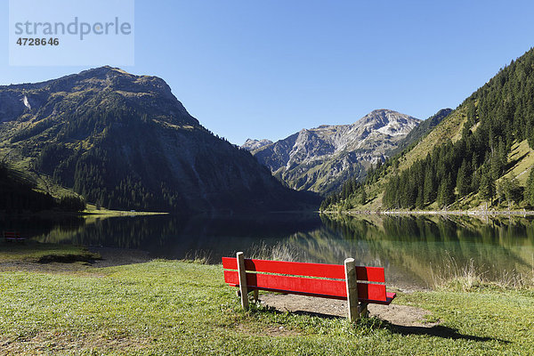 Rote Bank am Vilsalpsee bei Tannheim  Vilsalpseeberge  Tannheimer Tal  Tirol  Österreich  Europa