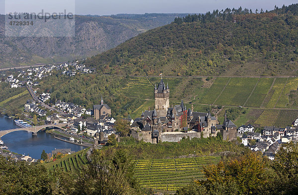 Die Reichsburg Cochem  Cochem an der Mosel  Rheinland-Pfalz  Deutschland  Europa