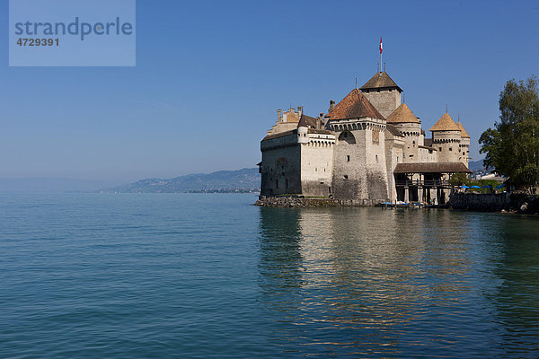Wasserburg Schloss Chillon  Montreux  Kanton Waadt  Genfer See  Schweiz  Europa Kanton Waadt