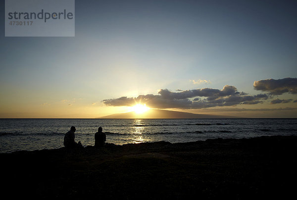 Sonnenuntergang  Küste von Lahaina  Maui  Hawaii  USA