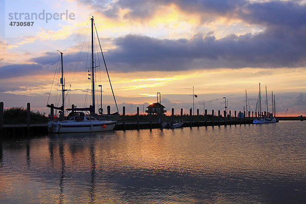 Hafen der Hallig Hooge  Nordfriesland  Nordsee  Wattenmeer  Schleswig-Holstein  Deutschland  Europa