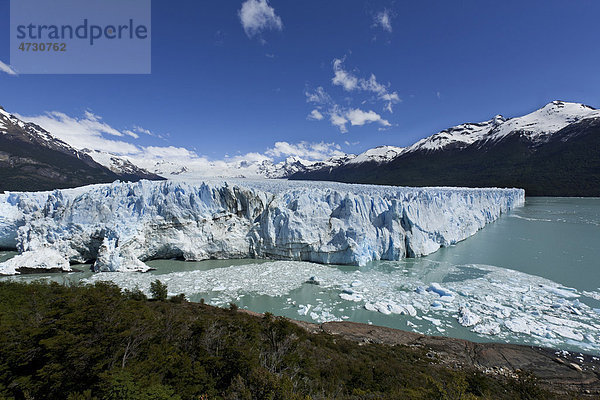 Gletscherfront des Gletschers Perito Moreno  Parque Nacional Los Glaciares  Patagonien  Argentinien  Südamerika